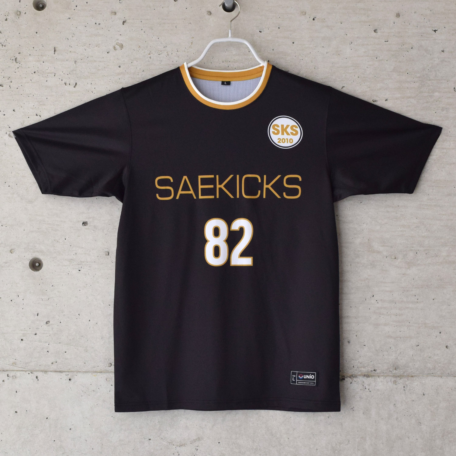 ブラックのシンプルユニフォーム COLOR PALETTE サッカーユニフォーム・フットサルユニフォーム UNIO